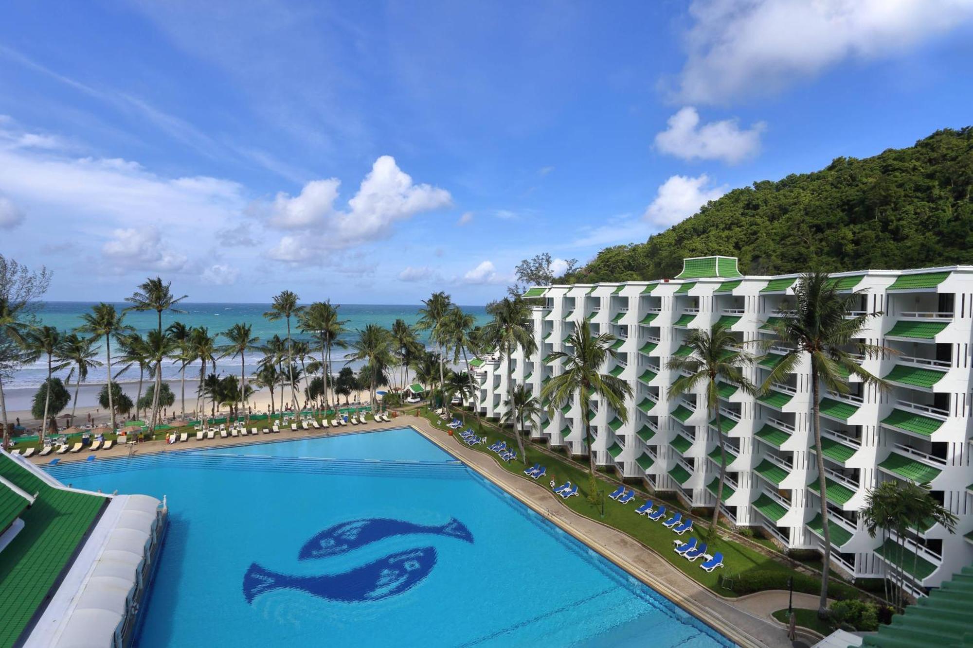 منتجع شاطئ لو ميريديان بوكيت Karon المظهر الخارجي الصورة Royal Cliff Beach Hotel
