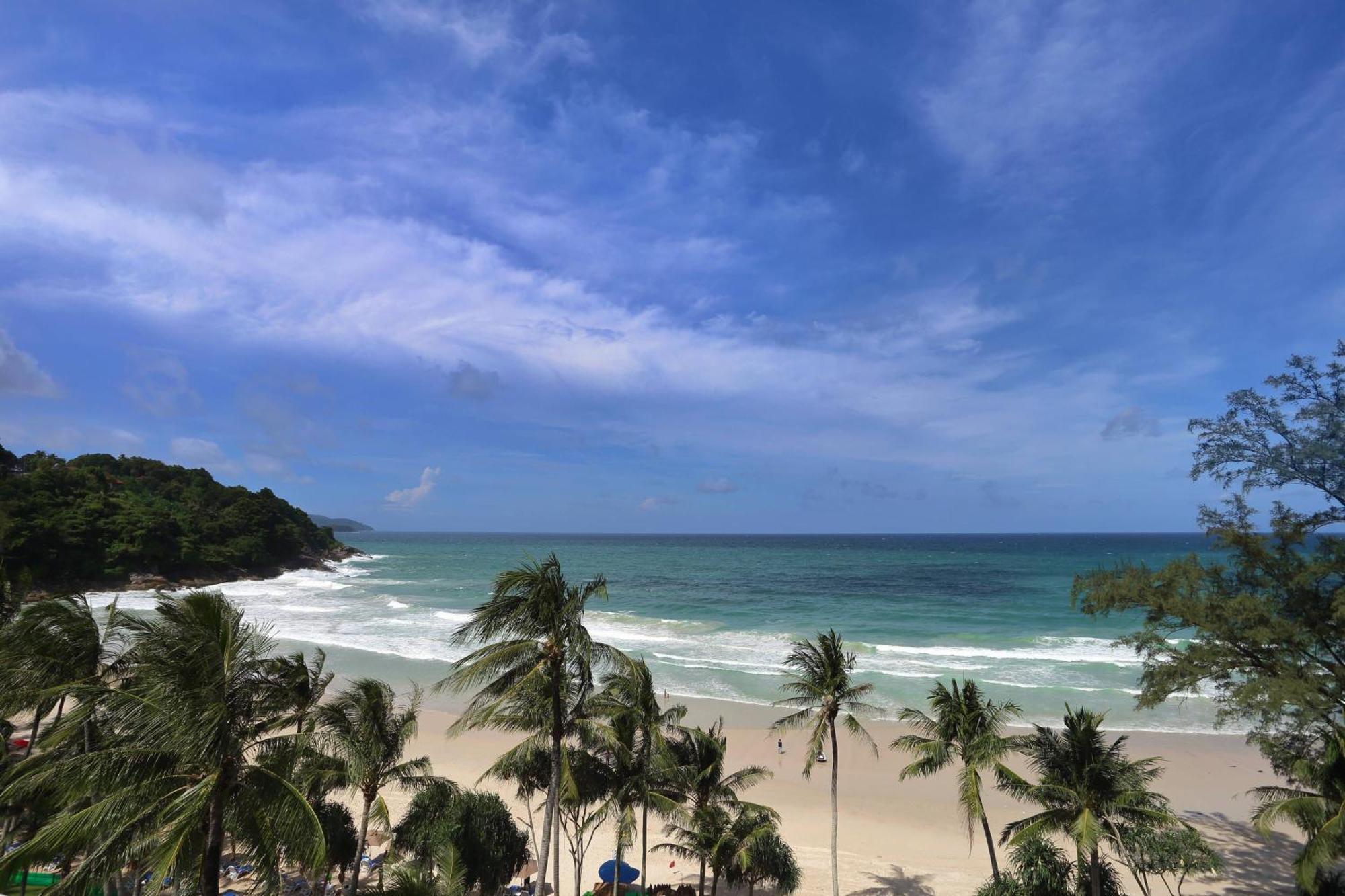 منتجع شاطئ لو ميريديان بوكيت Karon المظهر الخارجي الصورة Phuket viewpoint